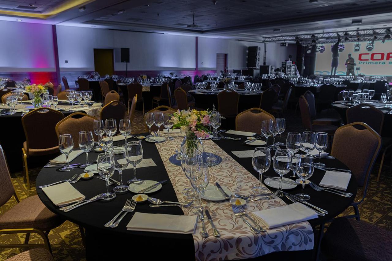Wyndham Puerto Varas Pettra Eksteriør bilde The 2019 Gala Dinner